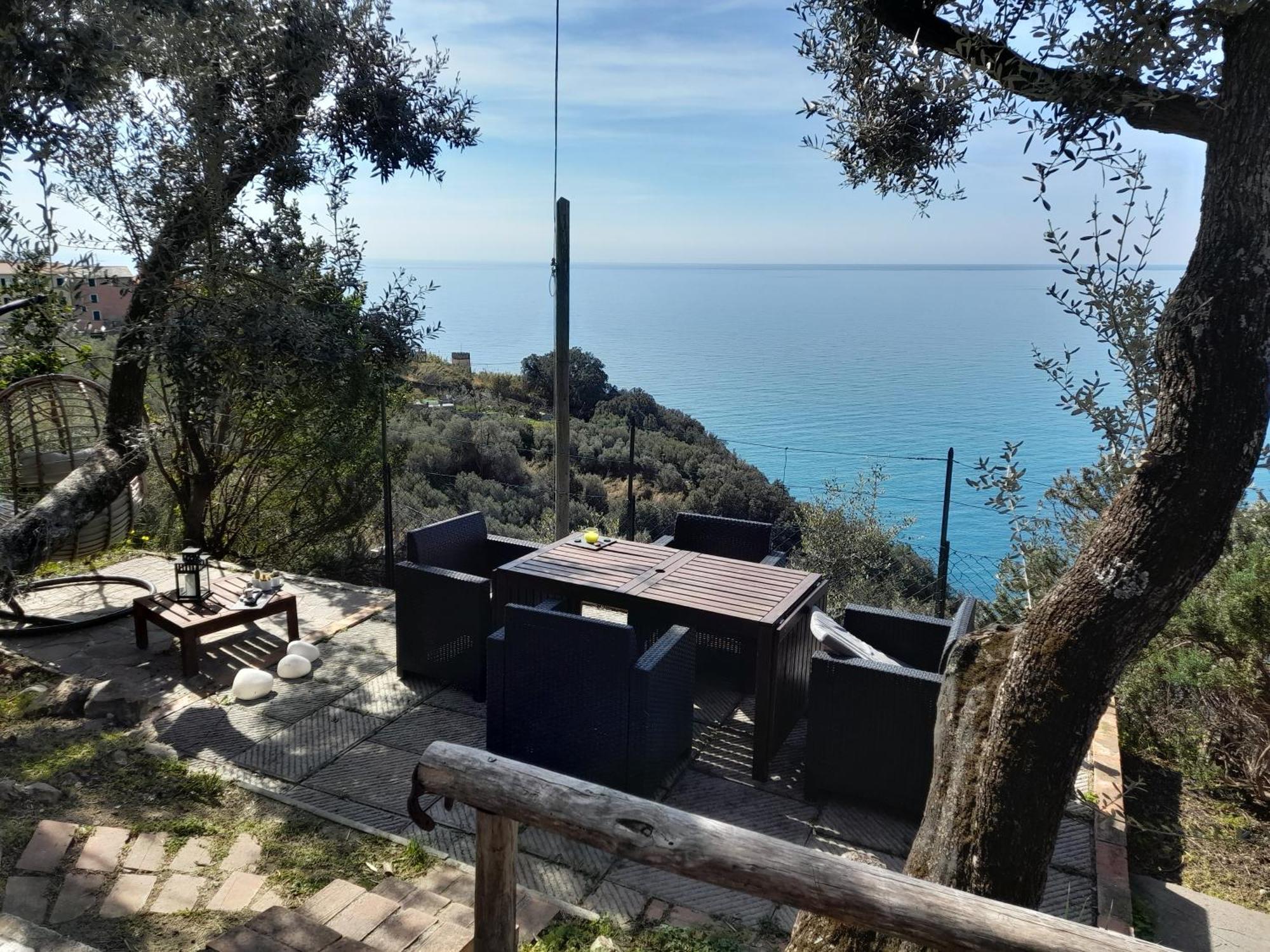 Corner Of Paradise Near Cinque Terre Framura Room photo